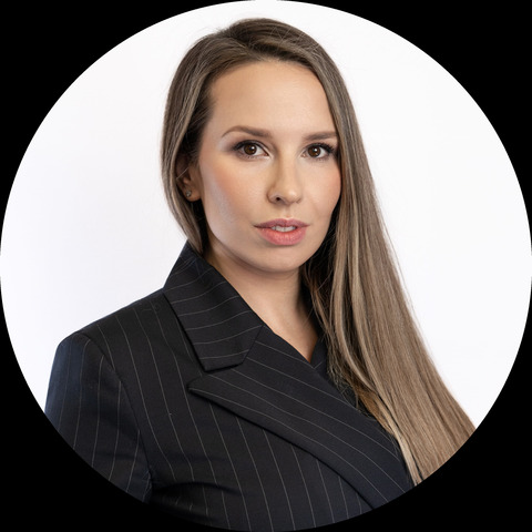 Алия Ханбекова